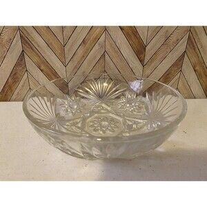 Vintage 7” Cut Glass Bowl [Item 489]